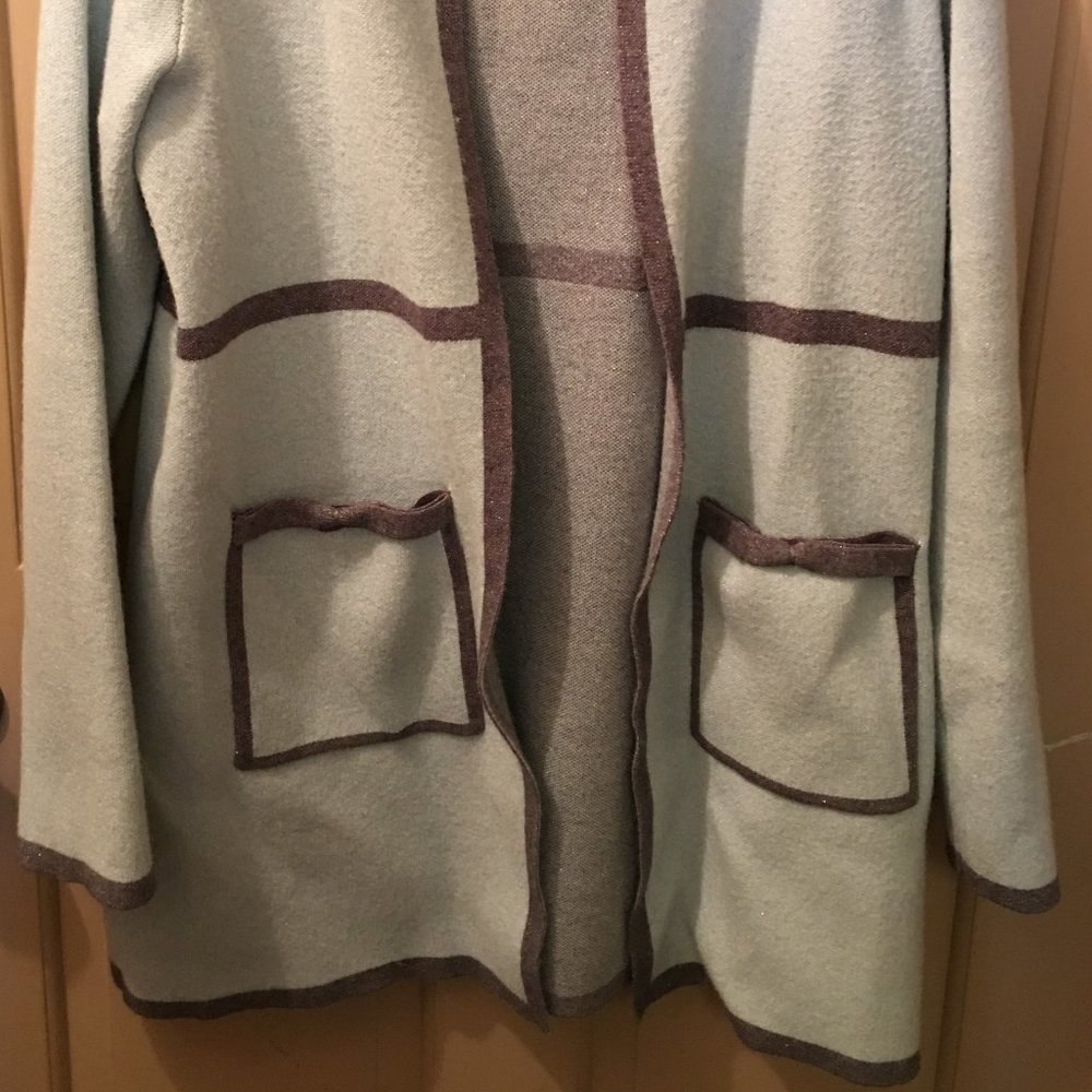 Long Cardigen - Picture 2 of 2